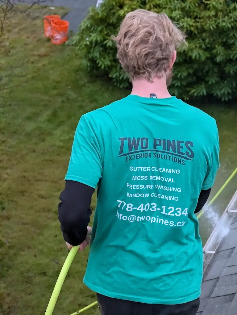 Gutter Cleaning in Esquimalt, BC